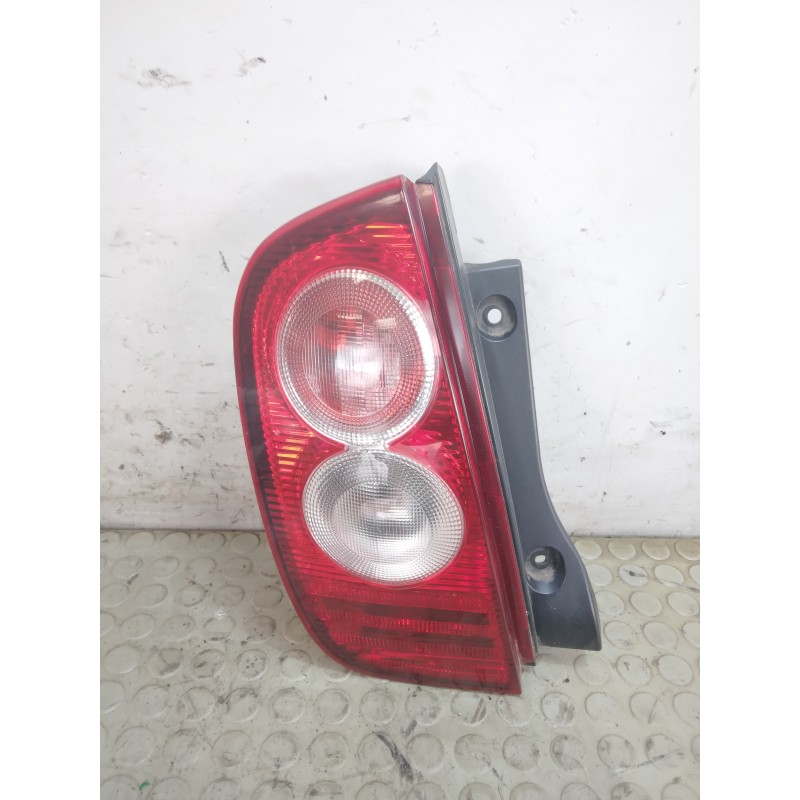 Fanale fanalino stop post sx Nissan Micra K12 dal 2002 al 2010 cod 26555AX720  1739979464672