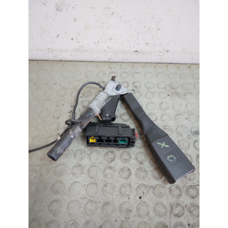 Pretesionatore cinture di sicurezza lato dx 5 porte Opel Corsa D dal 2006 al 2014 cod 93196571  1740989383464