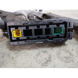 Pretesionatore cinture di sicurezza lato dx 5 porte Opel Corsa D dal 2006 al 2014 cod 93196571  1740989383464