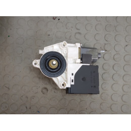 Motorino alzavetro ant dx Audi A3 8p al 2003 al 2010 3 porte cod 8p0959802h  1741083311322