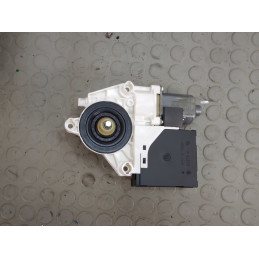 Motorino alzavetro ant dx Audi A3 8p al 2003 al 2010 3 porte cod 8p0959802h  1741083311322