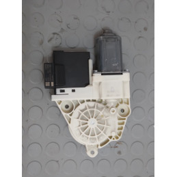 Motorino alzavetro ant sx Seat Ibiza dal 2003 al 2009 III serie cod 6L3837461  1741187909203