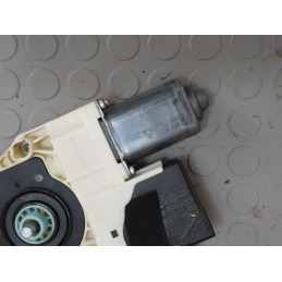 Motorino alzavetro ant sx Seat Ibiza dal 2003 al 2009 III serie cod 6L3837461  1741187909203