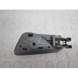Maniglia interna post dx Renault Captur dal 2014 al 2019 cod 826721378r  1741273228805
