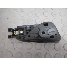 Maniglia interna post sx Renault Captur dal 2019 al 2024 II serie cod 806714209r  1741340456711