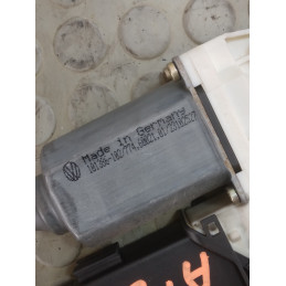 Motorino alza vetro ant dx Vw Golf IV serie dal 1997 al 2004 cod 101386  1741346897020