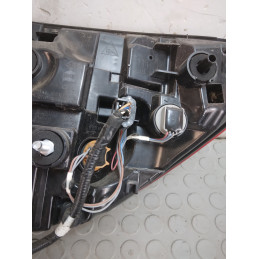 Fanale fanalino stop post sx Renault Captur Hybrid dal 2019 al 2024 cod 265558746r  1741356298633