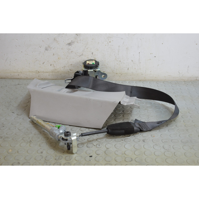 Cintura di sicurezza con pretensionatore ant dx Opel Corsa D 3p dal 2006 al 2014 cod 607707600e 13290253  1741709785513
