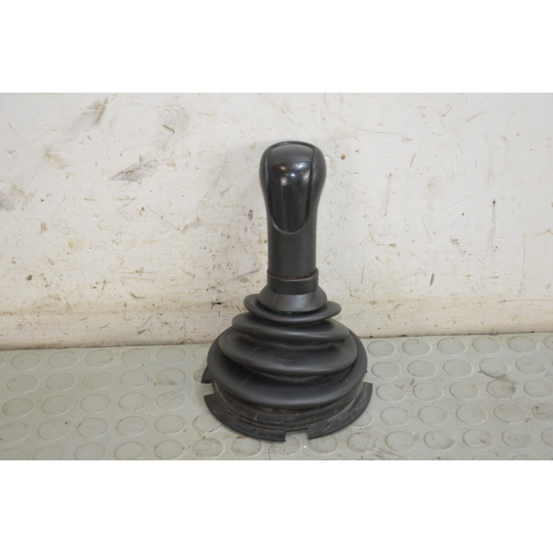 Cuffia leva cambio marce Ford Fiesta V serie dal 2005 al 2006 cod 1379660  1741774680836