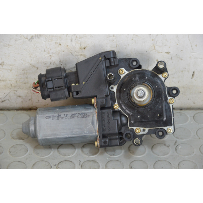 Motorino alza vetro ant dx Audi A3 8P dal 2003 al 2005 cod 103022-100  1741944666745