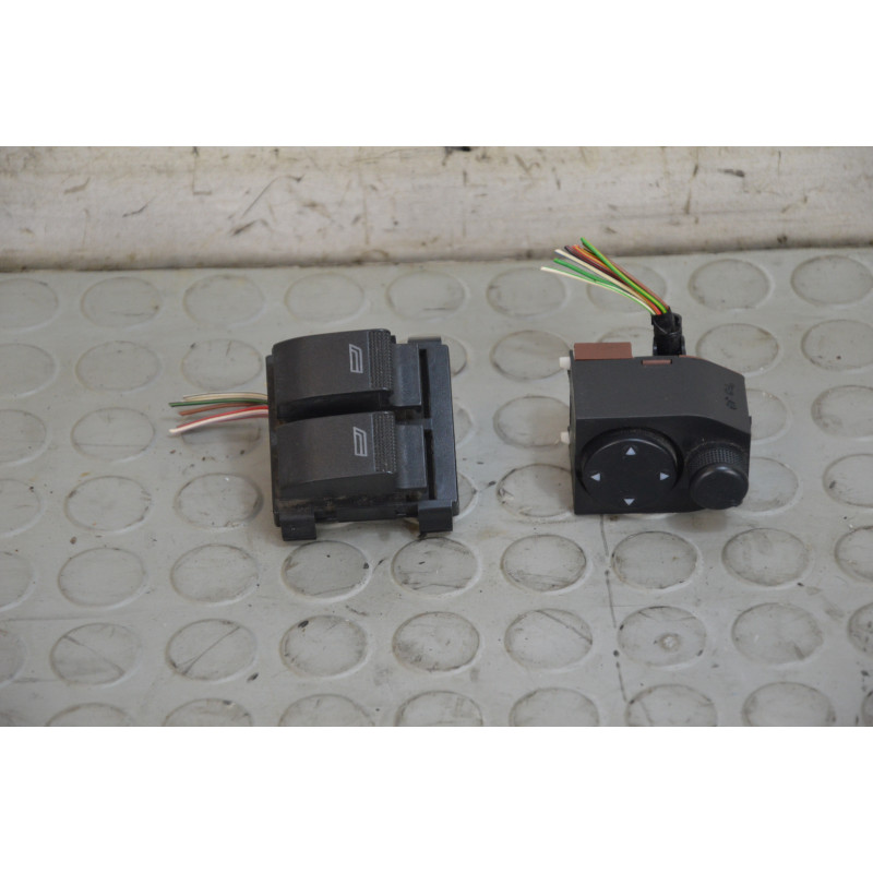 Pulsantiera alza vetro ant dx Audi A3 8p dal 2003 al 2005 cod 8L09598514PK  1741945032921