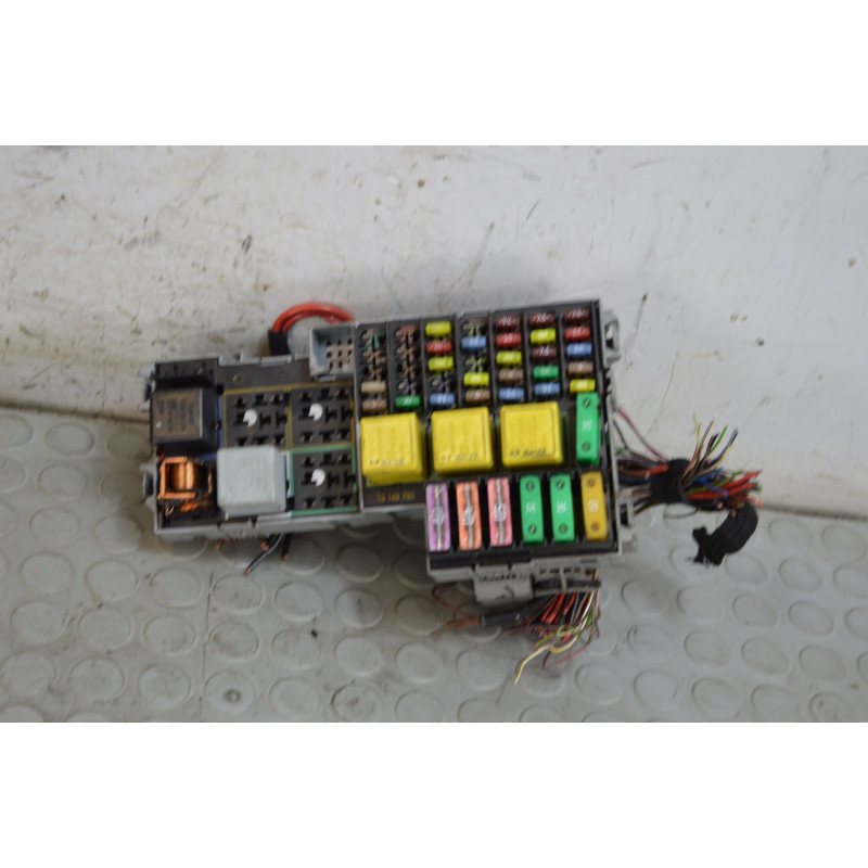 Centralina porta fusibili Opel Corsa C dal 2000 al 2006 cod 13142780  1742293711834