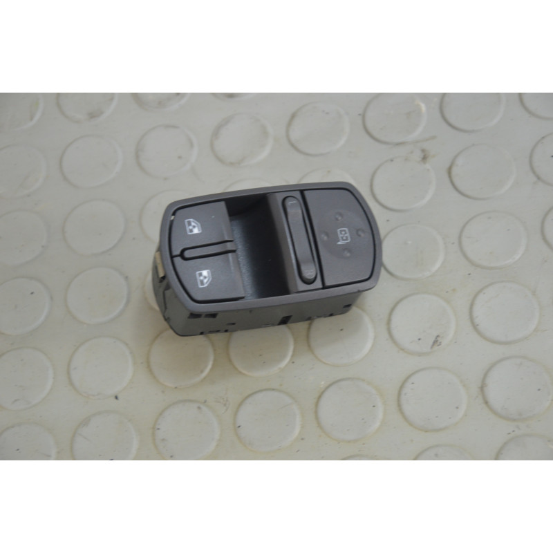 Pulsantiera alzavetro ant dx Opel Corsa D dal 2006 al 2011 cod 13258521  1742558236683