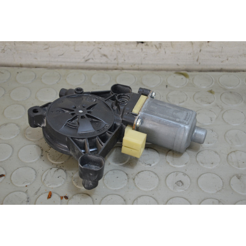 Motorino alzavetro ant sx Vw Tiguan dal 2016 al 2019 II serie cod 5q0958802c  1743092947912