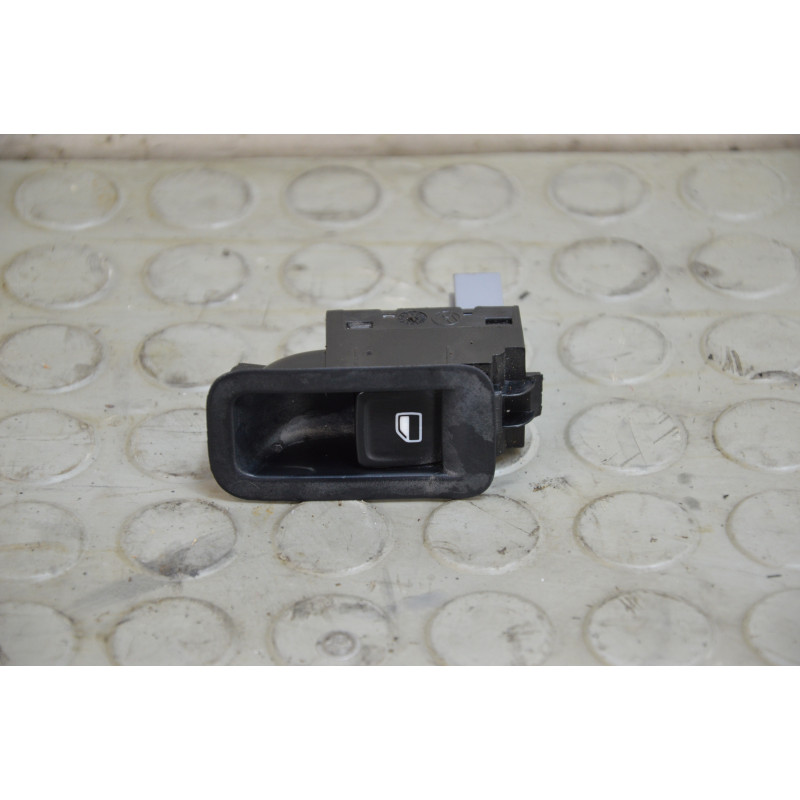Pulsantiera alzavetro ant dx Vw Polo 6R dal 2014 al 2018 cod 6r0867255h  1743606892752