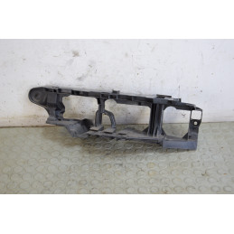 Staffa supporto interno fanalino post dx Nissan Cube Z12 dal 2008 al 2014  1743689696872