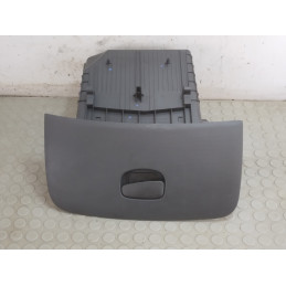 Cassetto vano portaoggetti Renault Clio IV serie dal 2012 al 2016 cod 681087227R  1743769834590