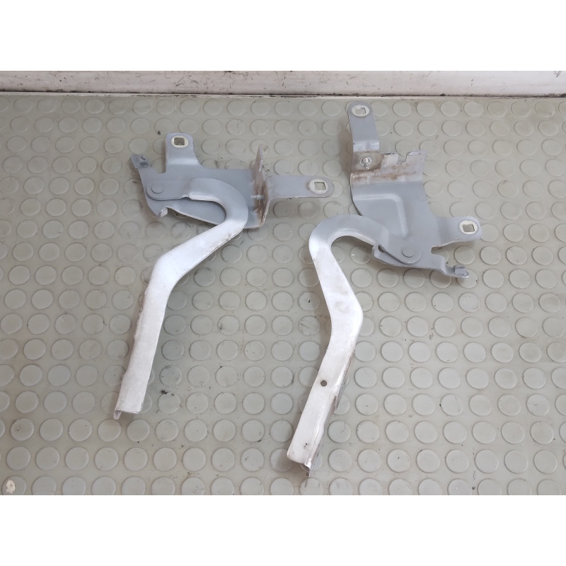 Coppia cerniere cofano ant dx sx Renault Clio dal 2012 al 2016 cod 57282  1743774868870