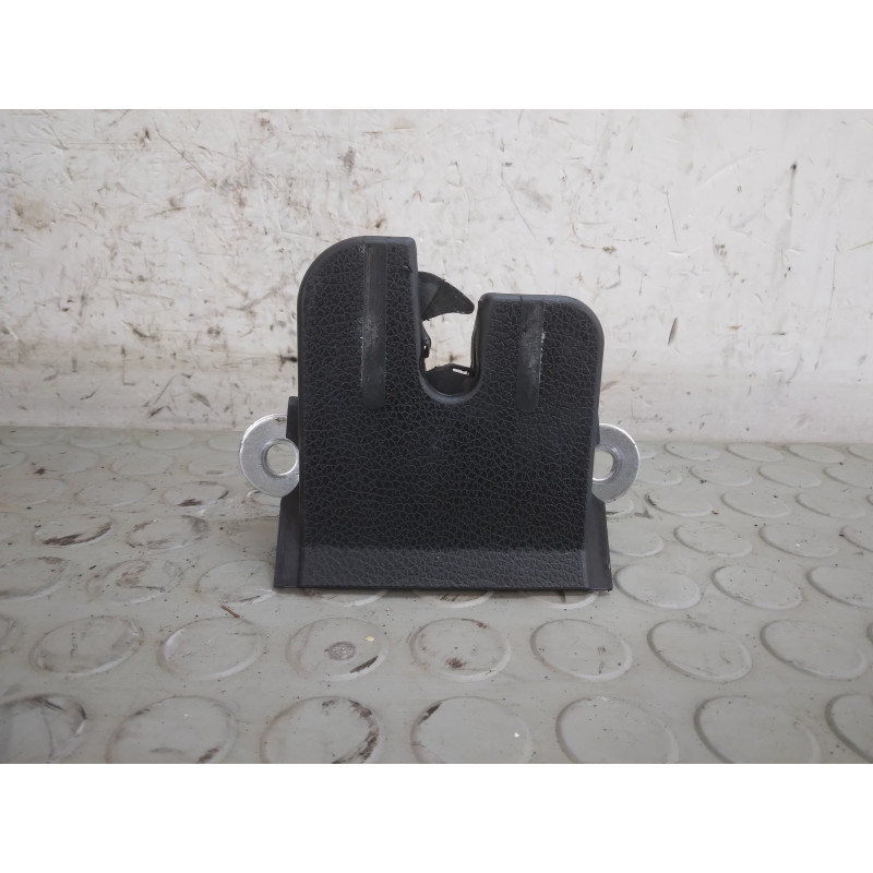 Serratura elettrica portellone post Vw Polo 6R 5 porte dal 2014 al 2018 cod 6r0827505f  1744030544255