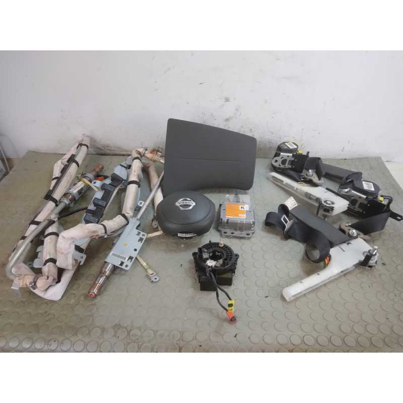 Kit airbag Nissan Cube Z12 dal 2008 al 2014 cod 988201fj0a  1744125514088