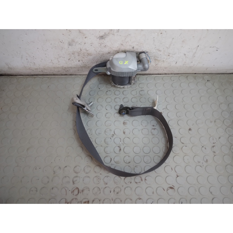 Cintura di sicurezza ant dx Suzuki Sx4 dal 2005 al 2010 cod 84920-79j2r  1744292915121