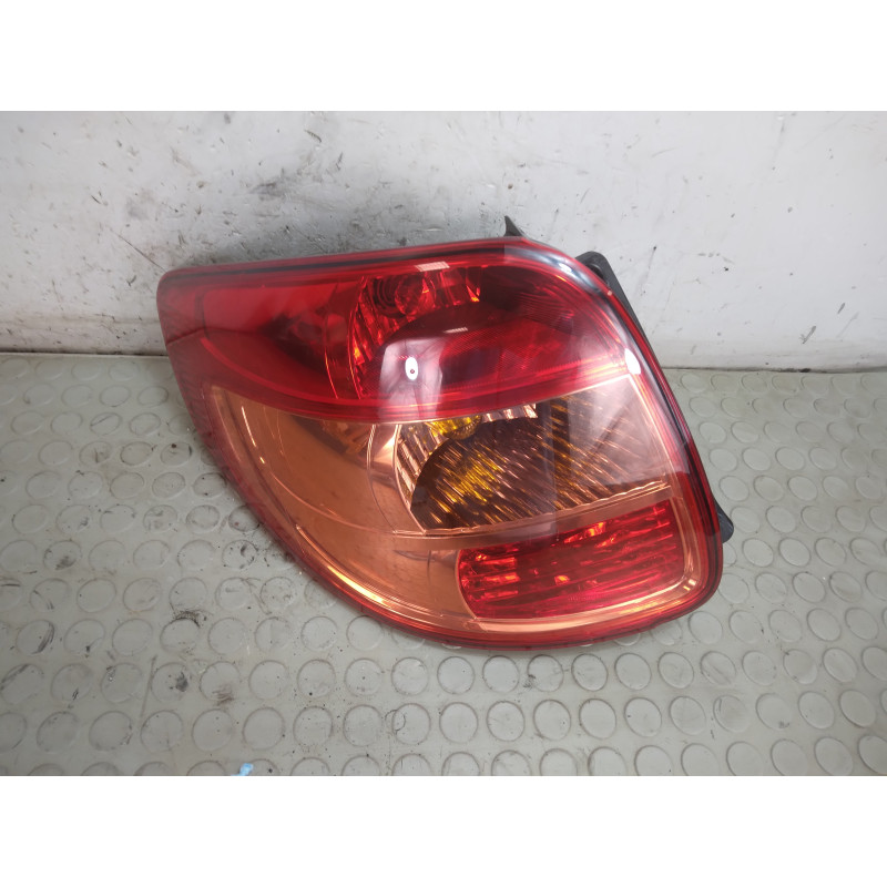 Fanale fanalino stop post sx Suzuki Sx4 dal 2005 al 2010 cod 3567079J00000  1744288145020