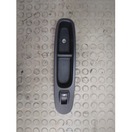 Pulsantiera alzavetro ant dx Fiat Punto Evo dal 2009 al 2012 cod 735500049  1744705122375