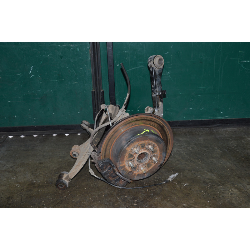 Mozzo fusello braccio post dx oscillante Subaru Forester 2.0 d dal 2008 al 2013 cod 28473FL020  1744880936859