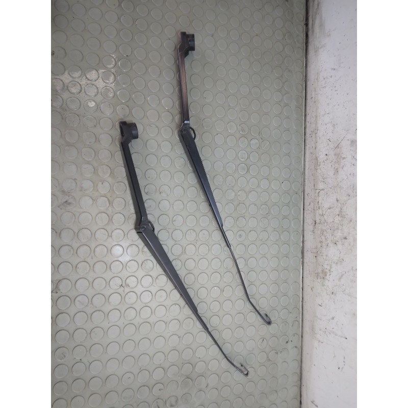 Coppia braccetti tergicristalli dx sx Subaru Forester Sh dal 2008 al 2013 cod 86542SC110  1745324057345