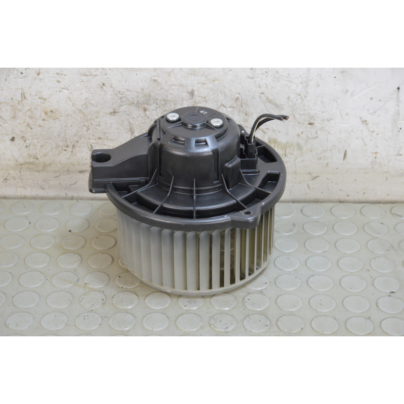Ventola riscaldamento abitacolo Toyota Corolla E12 dal 2000 al 2007 cod 130314019 0130101601  1745396605949