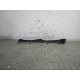 Modanatura inferiore faro ant dx Bmw Serie 3 E46 Touring dal 2001 al 2005 cod 63128380188  1745999171056