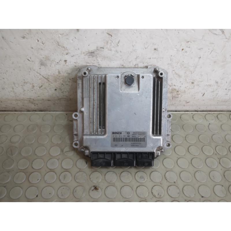 Centralina motore Renault Scenic 2.0 dCi dal 2003 al 2009 cod 0281014351  1746455414427