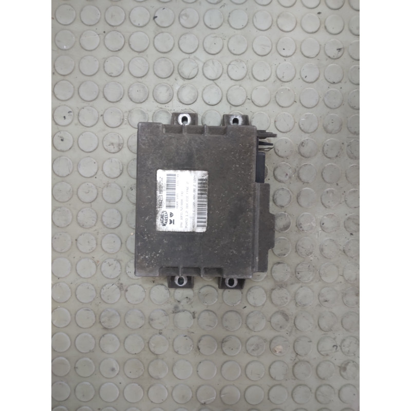 Centralina motore Fiat Punto 176 1.2 B dal 19993 al 1999 cod iaw 18fd.5z  1746541366524