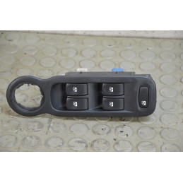 Pulsantiera alzavetro ant sx Renault Modus dal 2004 al 2013 cod 8200379694  1746542105474