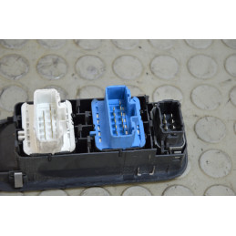 Pulsantiera alzavetro ant sx Renault Modus dal 2004 al 2013 cod 8200379694  1746542105474
