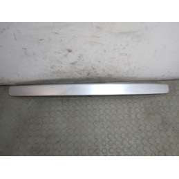 Modanatura maniglia portellone posteriore Renault Scenic XMod III serie dal 2009 al 2016 cod 848100006r  1746621120053