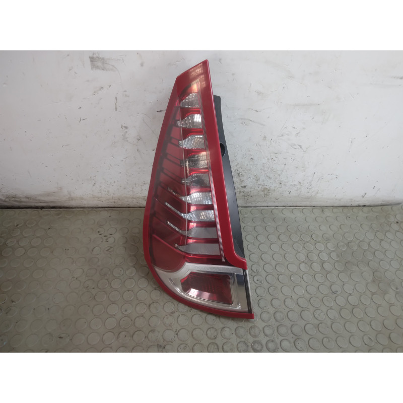 Fanale fanalino stop post dx Renault Scenic XMod III serie dal 2009 al 2016 cod 265550013r  1746624633178