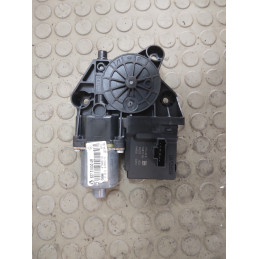 Motorino alza vetro post sx Renault Scenic XMod III serie dal 2009 al 2016 cod 827310004r  1746689246344