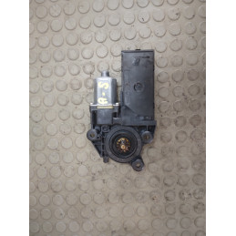 Motorino alza vetro ant sx Renault Scenic XMod III serie dal 2009 al 2016 cod 807310011r  1746698333950