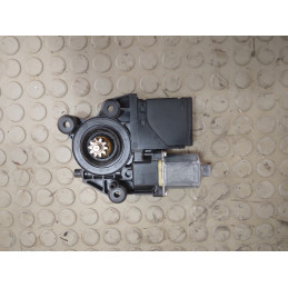 Motorino alza vetro post dx Renault Scenic XMod III serie dal 2009 al 2016 cod 827300005r  1746690046186