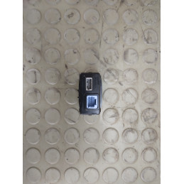 Presa aux presa usb Renault Scenic XMod III serie dal 2009 al 2016 cod 280230006r  1747052354963