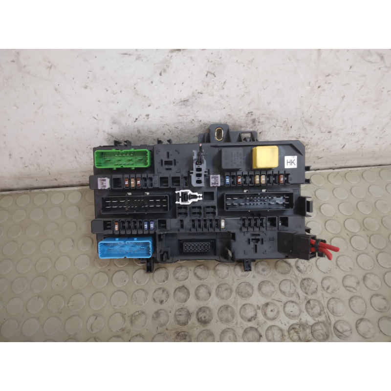Centralina porta fusibili Opel Astra H sw dal 2004 al 2011 cod 13206762  1747127510126