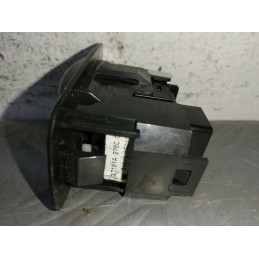 PULSANTE ALZAVETRI ALZACRISTALLI POST.DX TOYOTA COROLLA VERSO E120 DAL 01 AL 07  2400000042006