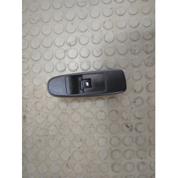Pulsantiera alzavetro ant dx Citroen C4 Picasso dal 2006 al 2013 cod 96639377zd  1747813454758