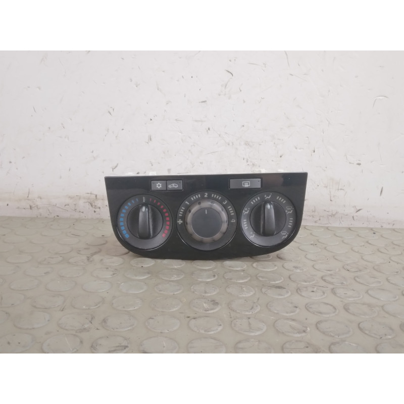Centralina comandi aria clima Opel Corsa D dal 2011 al 2015 cod 466119570  1747918954610