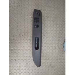 Pulsantiera alzavetro ant sx Suzuki Splash dal 2008 al 2015 cod 83722-51k70  1748005510245