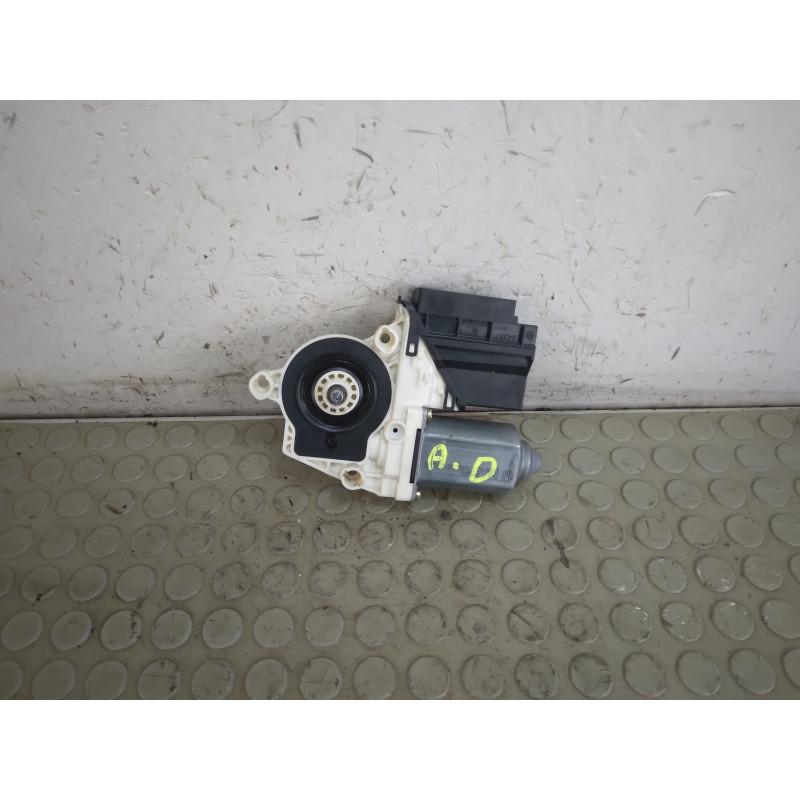 Motorino alzacristallo ant dx Seat ibiza III serie dal 2001 al 2009 cod 6q2959801A  1748256307717