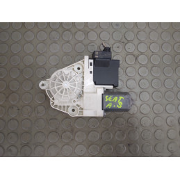 Motorino alzavetro ant sx Seat Ibiza III serie dal 2001 al 2009 cod 986031-105  1748423186176