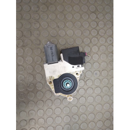 Motorino alzavetro ant sx Seat Ibiza III serie dal 2001 al 2009 cod 986031-105  1748423186176