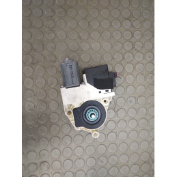 Motorino alzavetro ant sx Seat Ibiza III serie dal 2001 al 2009 cod 986031-105  1748423186176